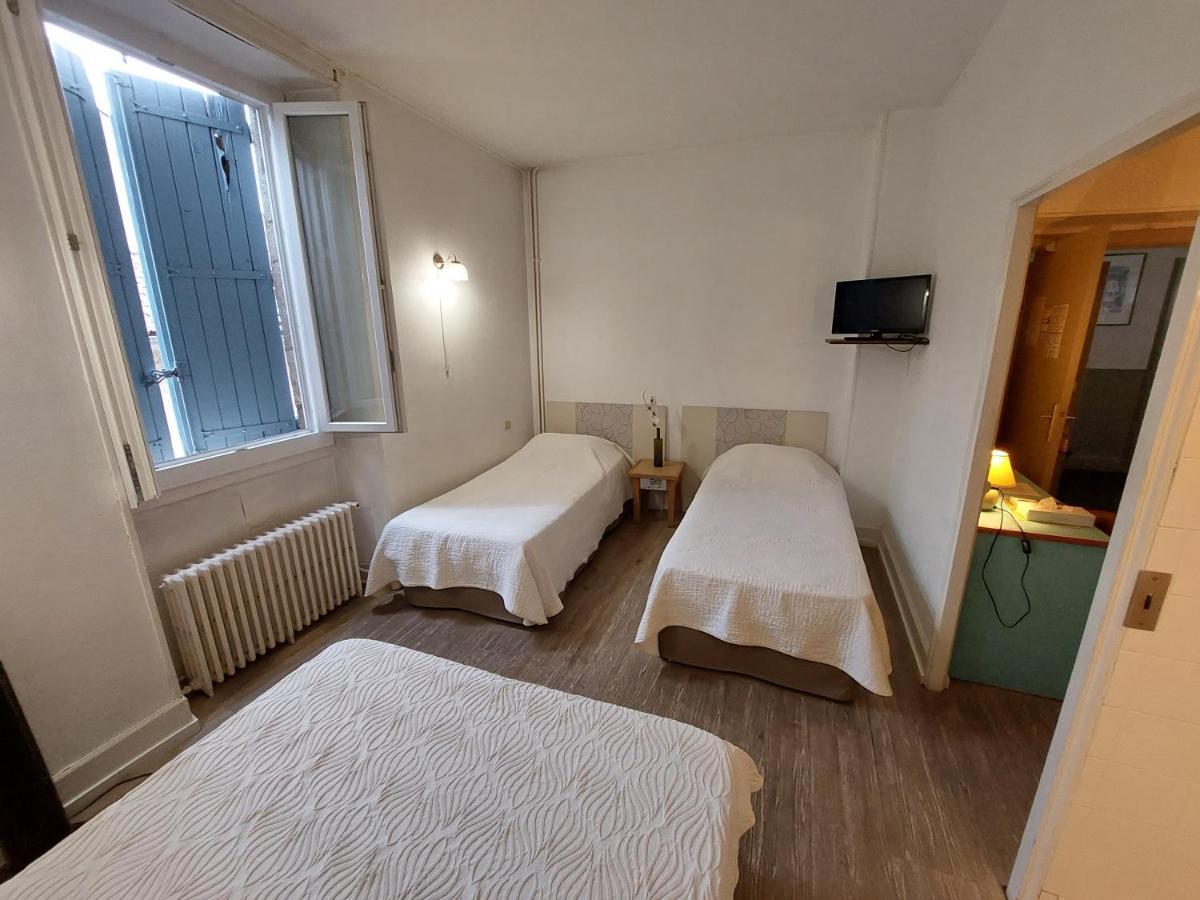 Hotel Logis - Le Boulevard Mazamet